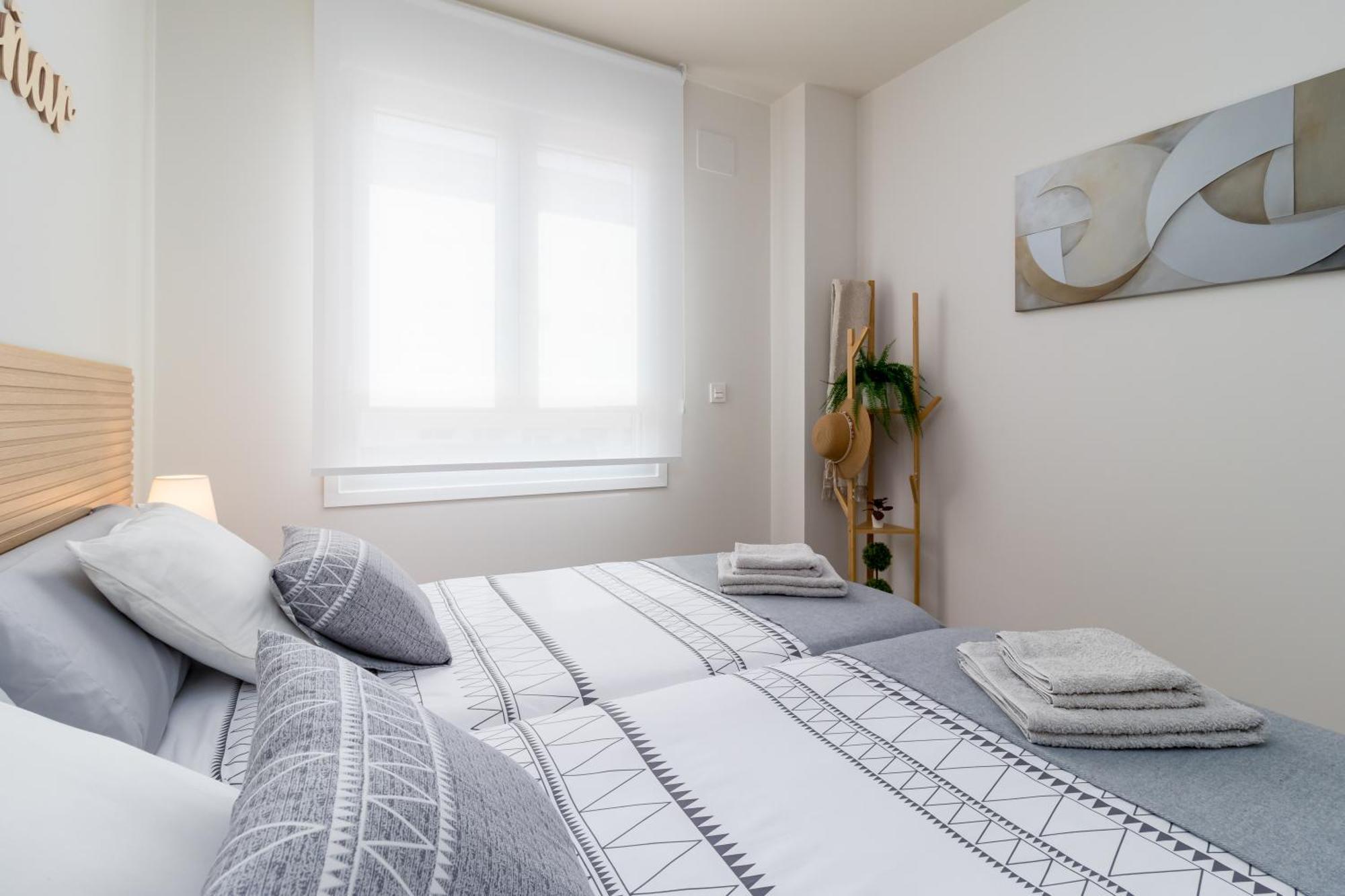 Home In Castro Con Parking กาสโตร-อูร์เดียเลส ภายนอก รูปภาพ