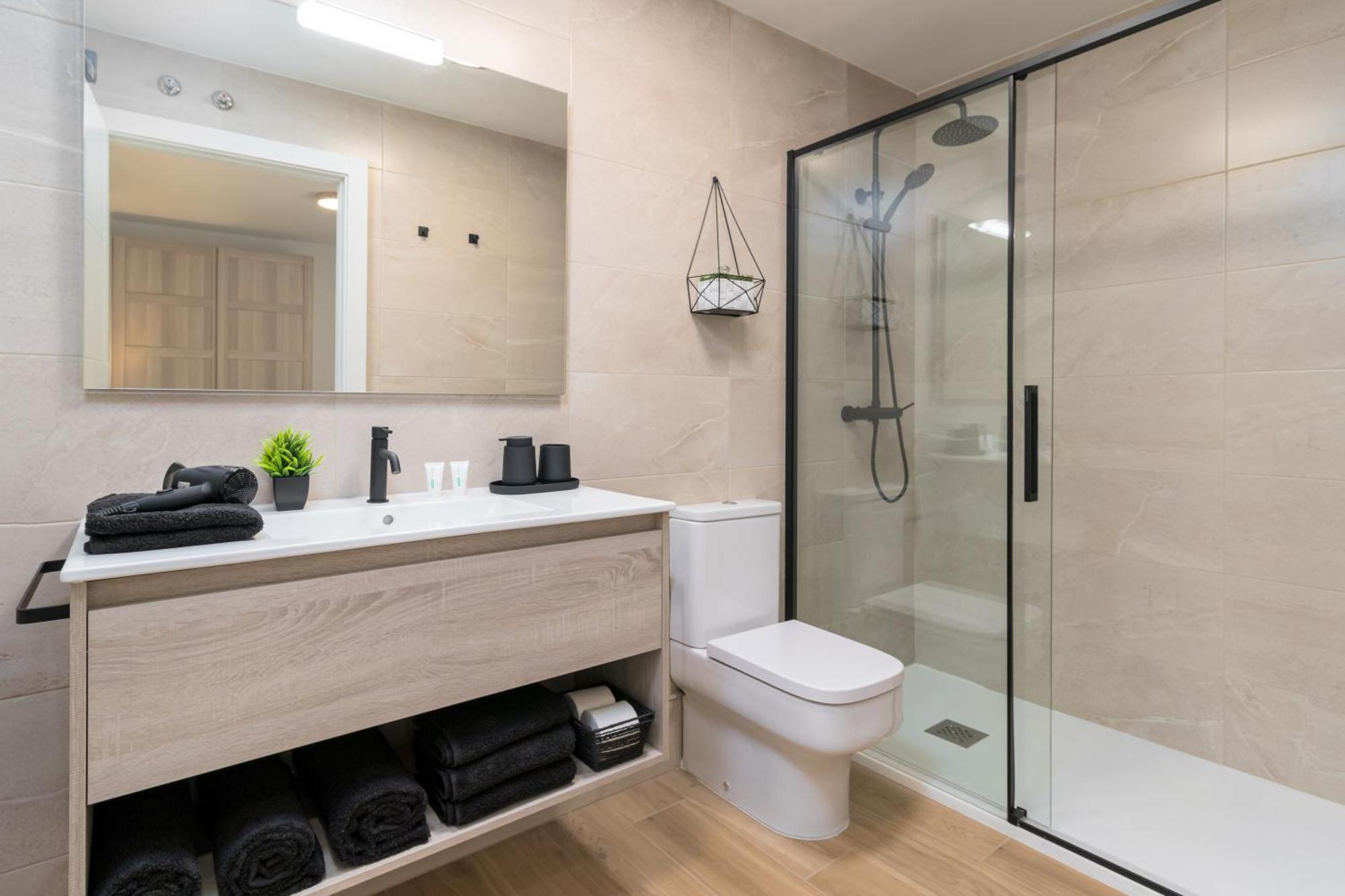 Home In Castro Con Parking กาสโตร-อูร์เดียเลส ภายนอก รูปภาพ